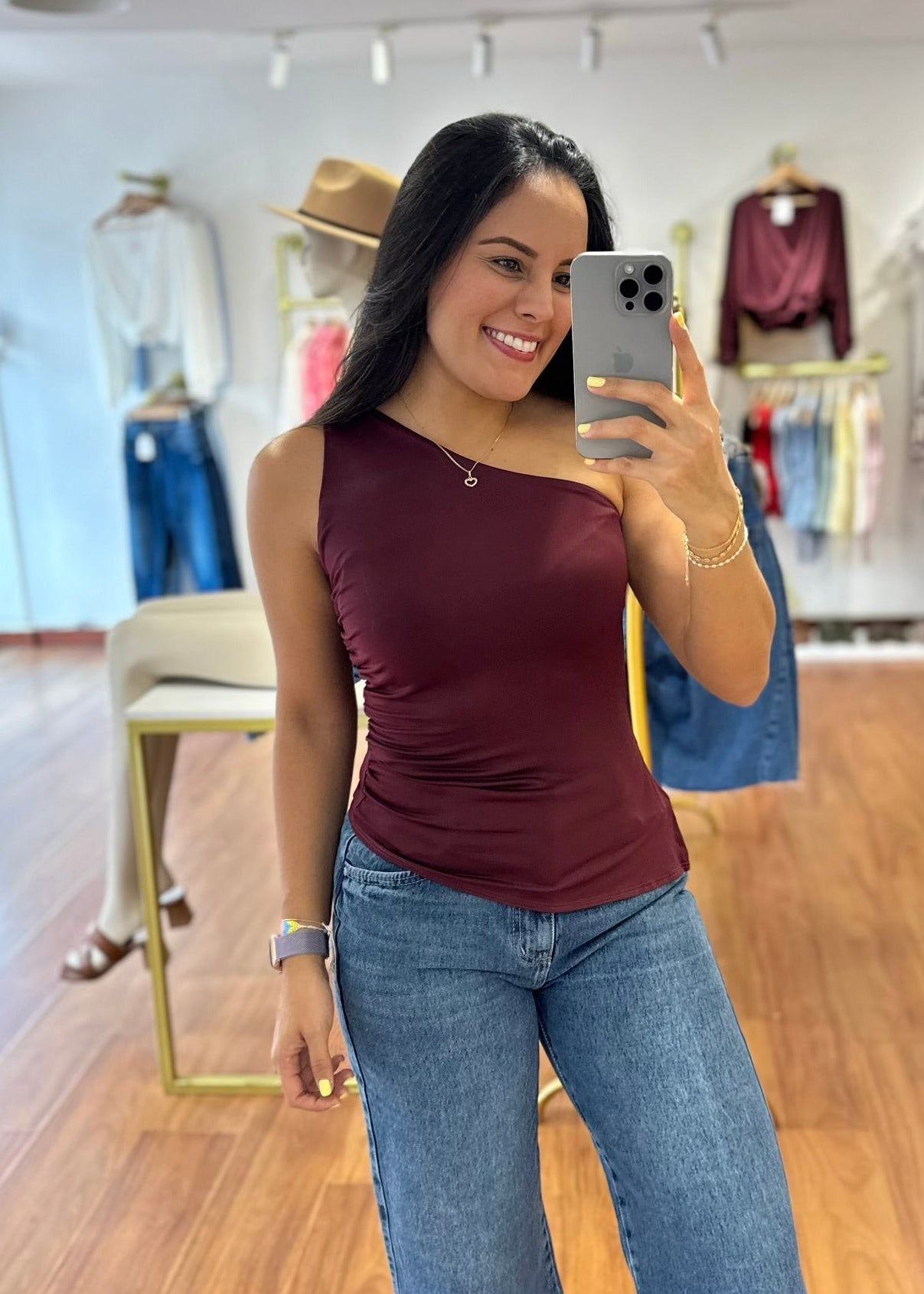 Blusa Maite vino tinto