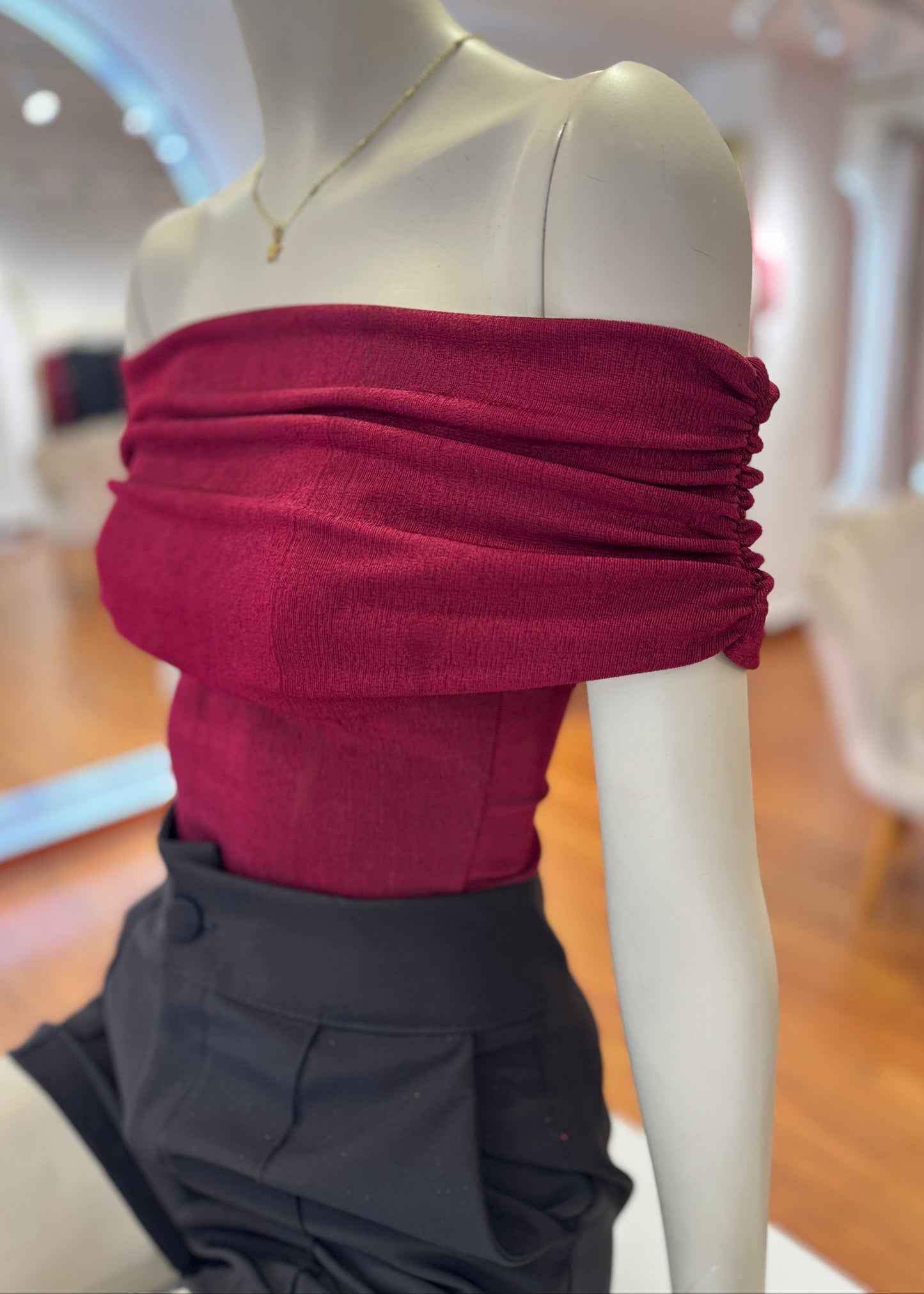 Body cuello bandeja vino tinto