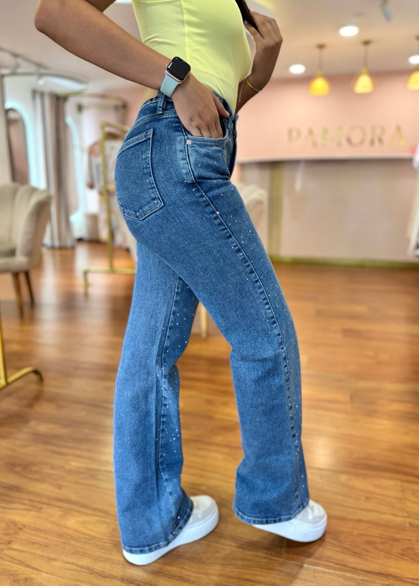 Jean brillos tono medio