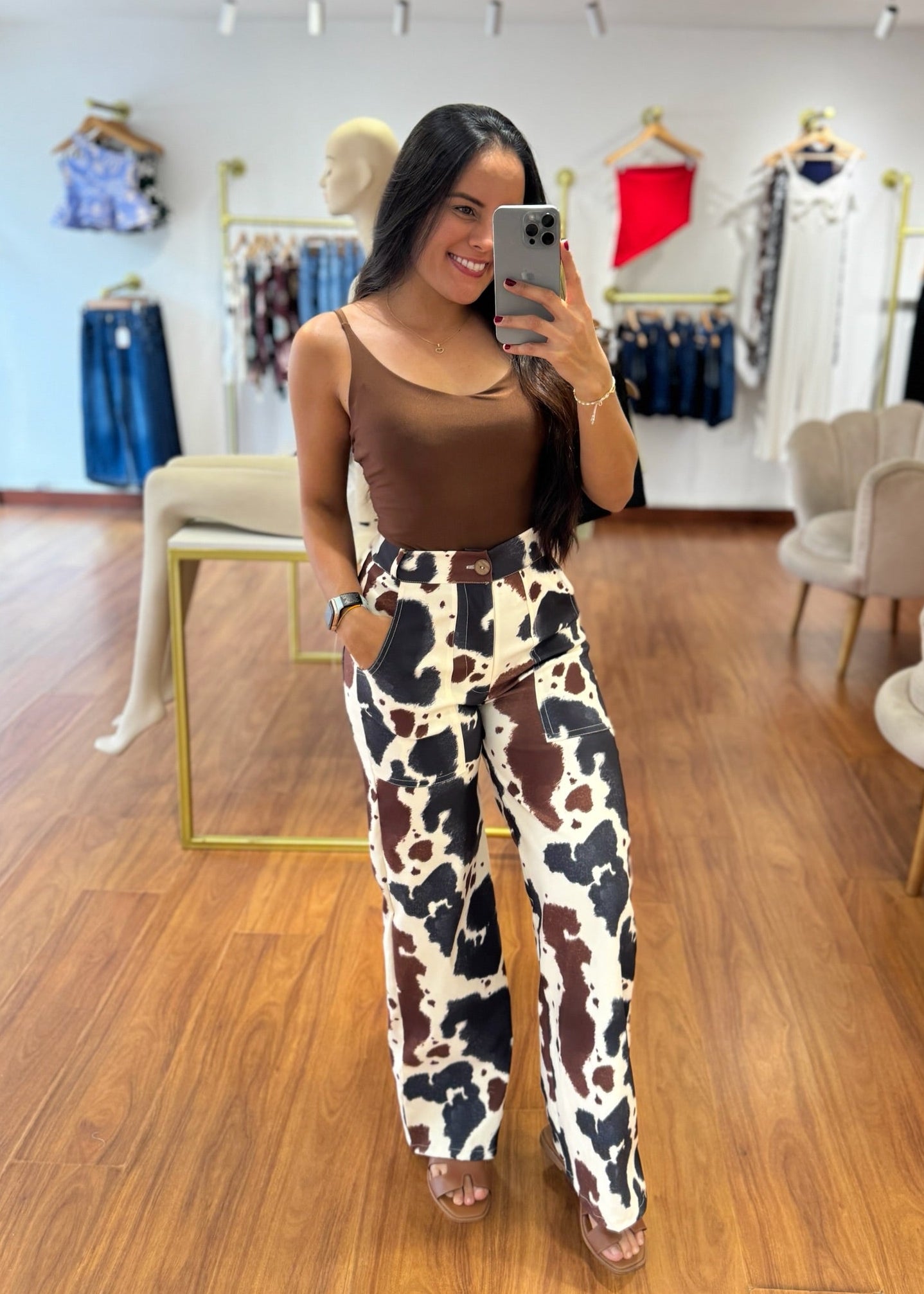 Pantalon cow print azul marrón