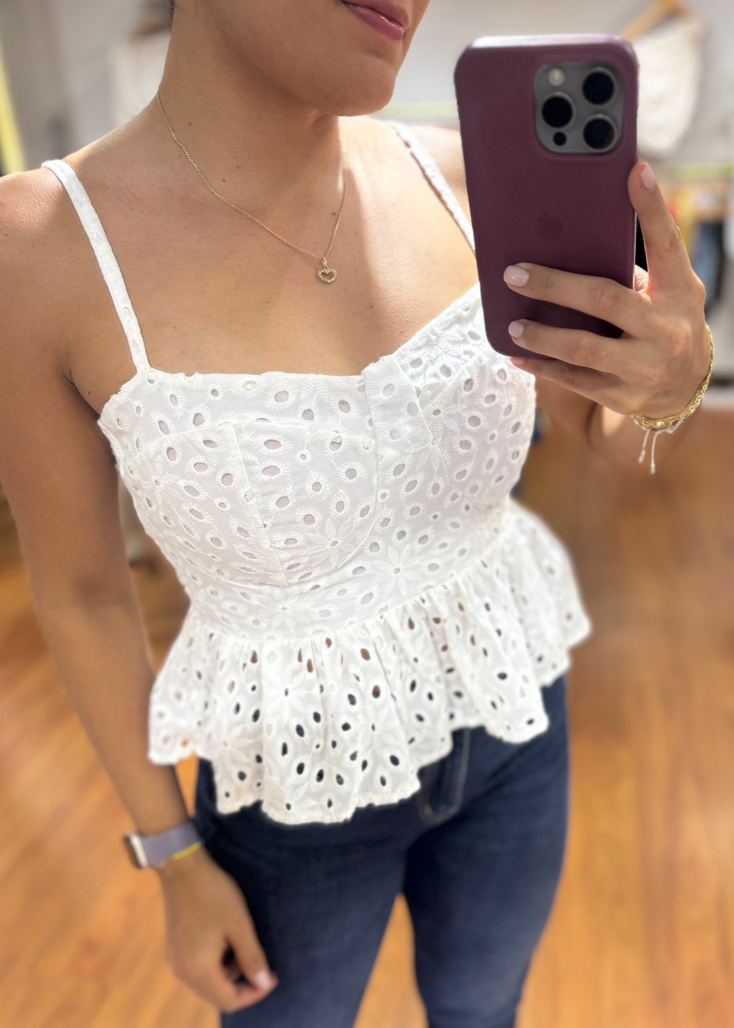 Blusa ojalillo blanco
