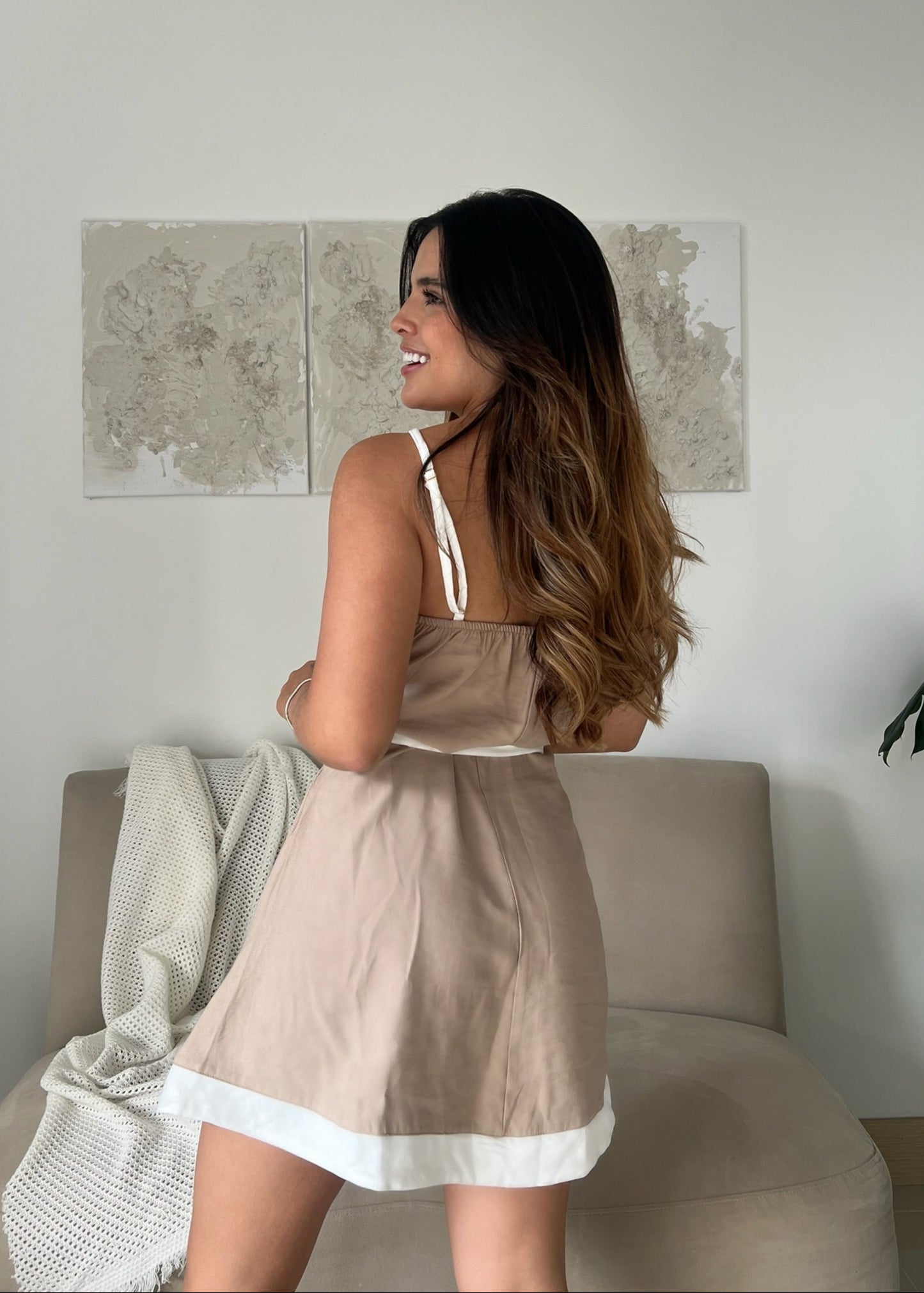 Vestido Nápoles beige