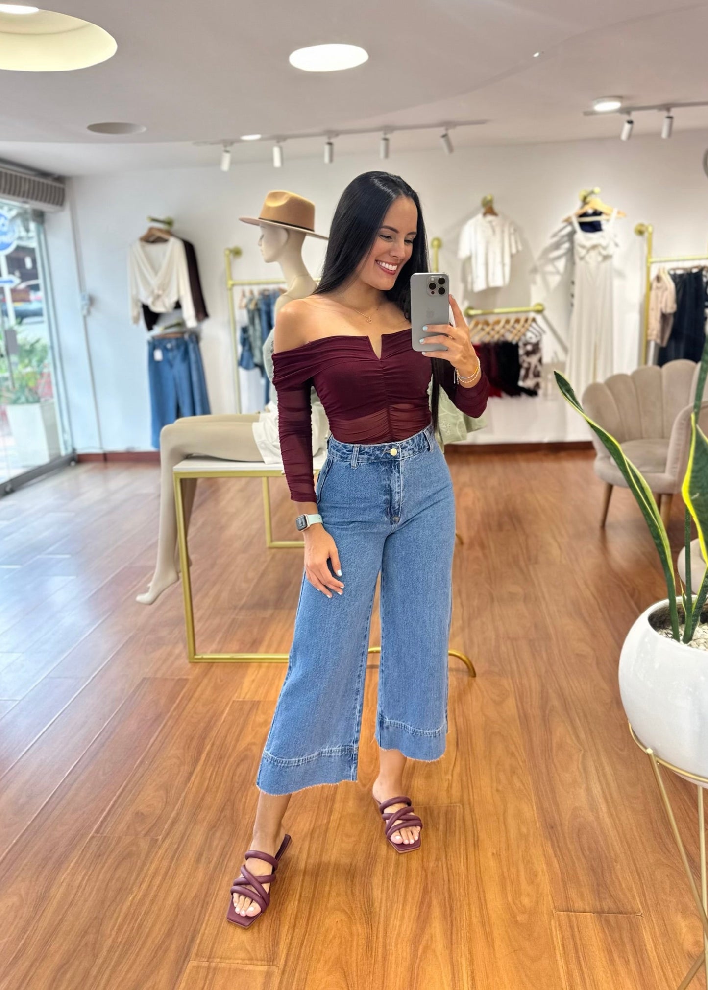 Blusa Abigail mallatex vino tinto