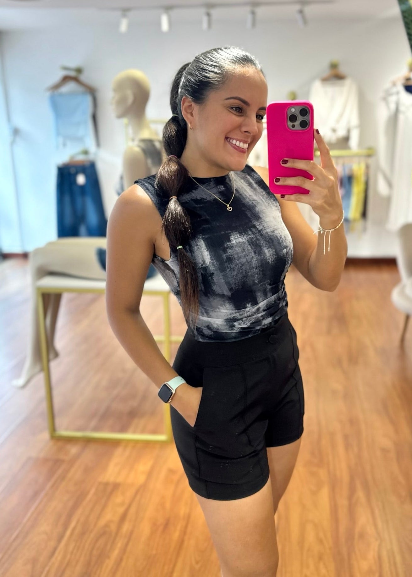 Body drapeado negro-blanco