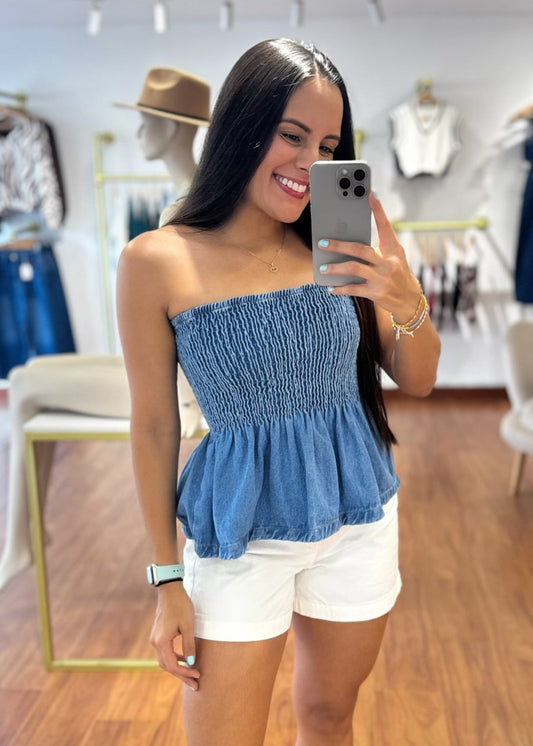 Blusa de jean strapless