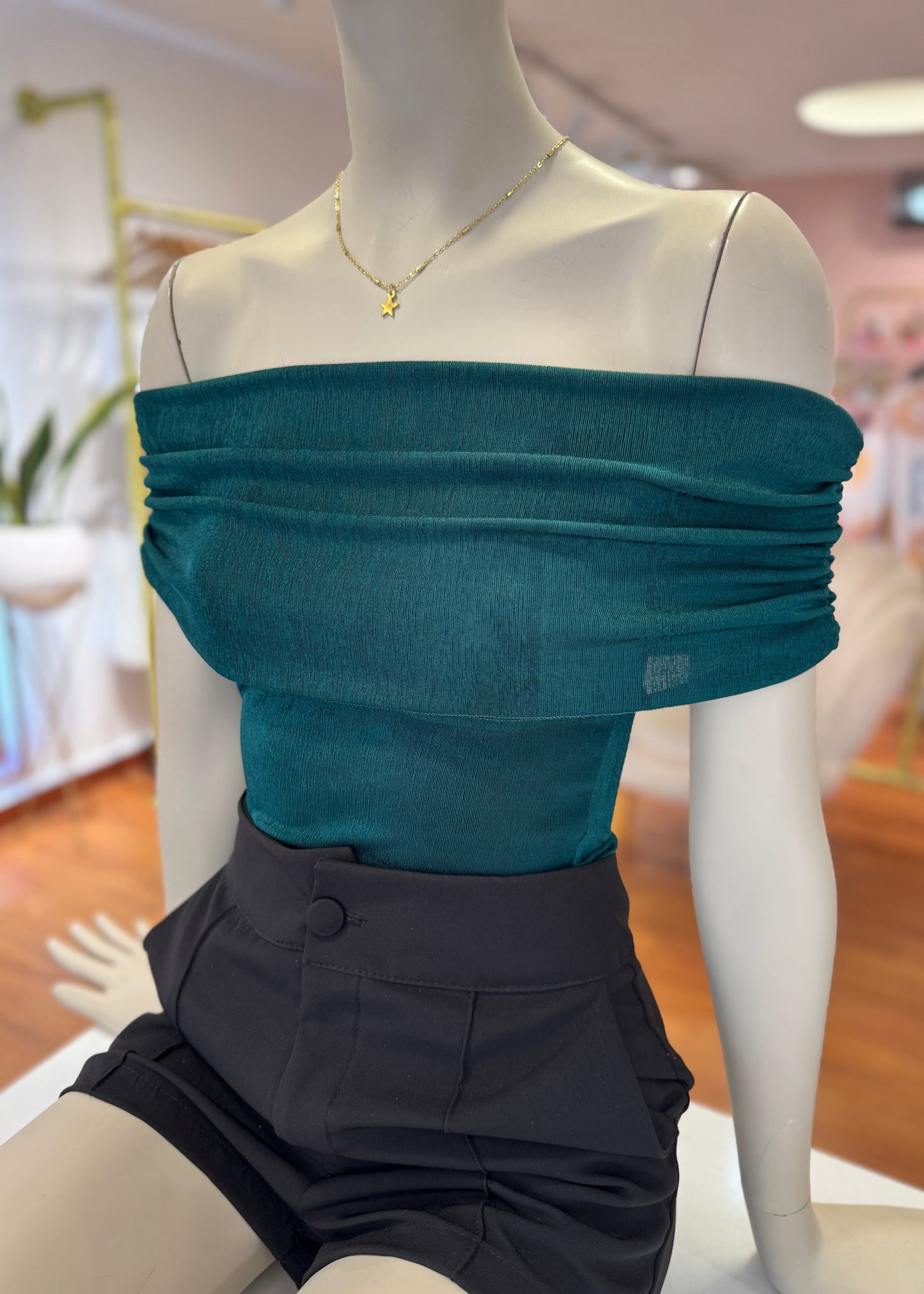 Body cuello bandeja verde